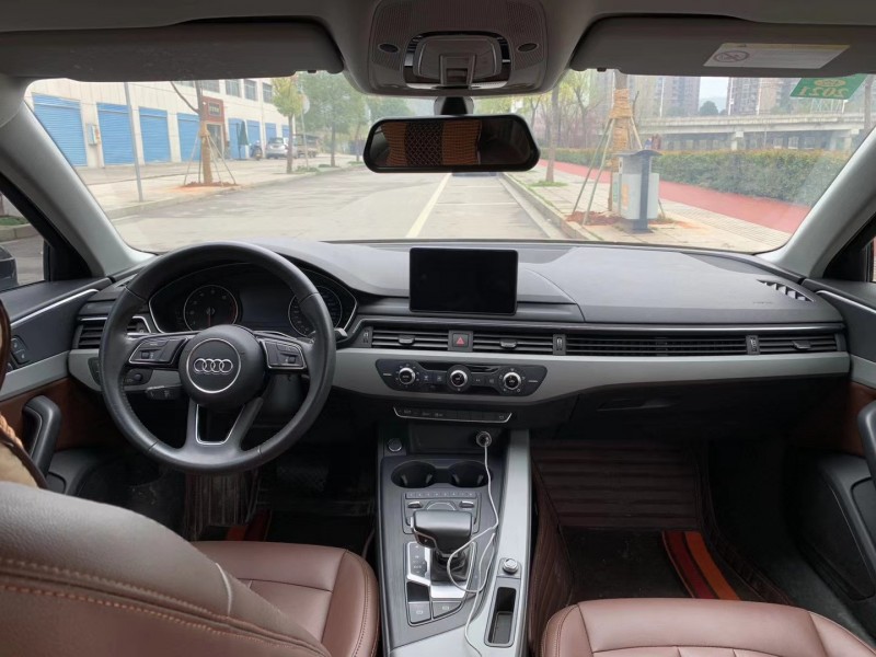 益阳17年奥迪A4L5