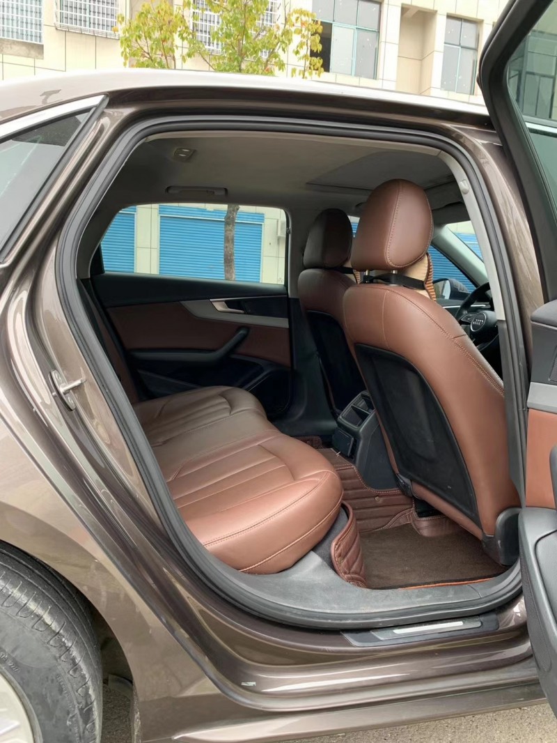 益阳17年奥迪A4L6