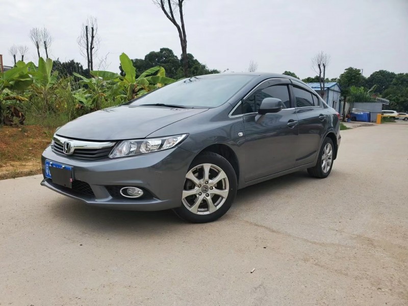 东莞14年本田思域2