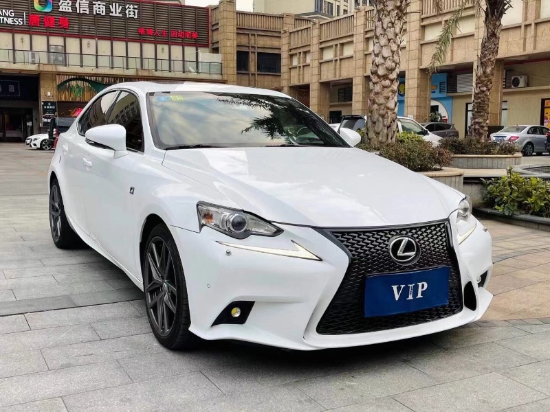 佛山16年雷克萨斯IS4
