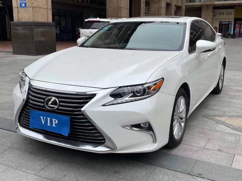 佛山18年雷克萨斯ES2