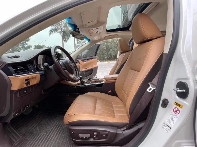 佛山18年雷克萨斯ES4