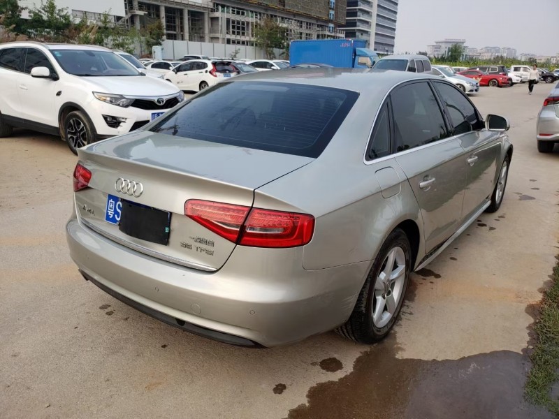 东莞15年奥迪A4L9