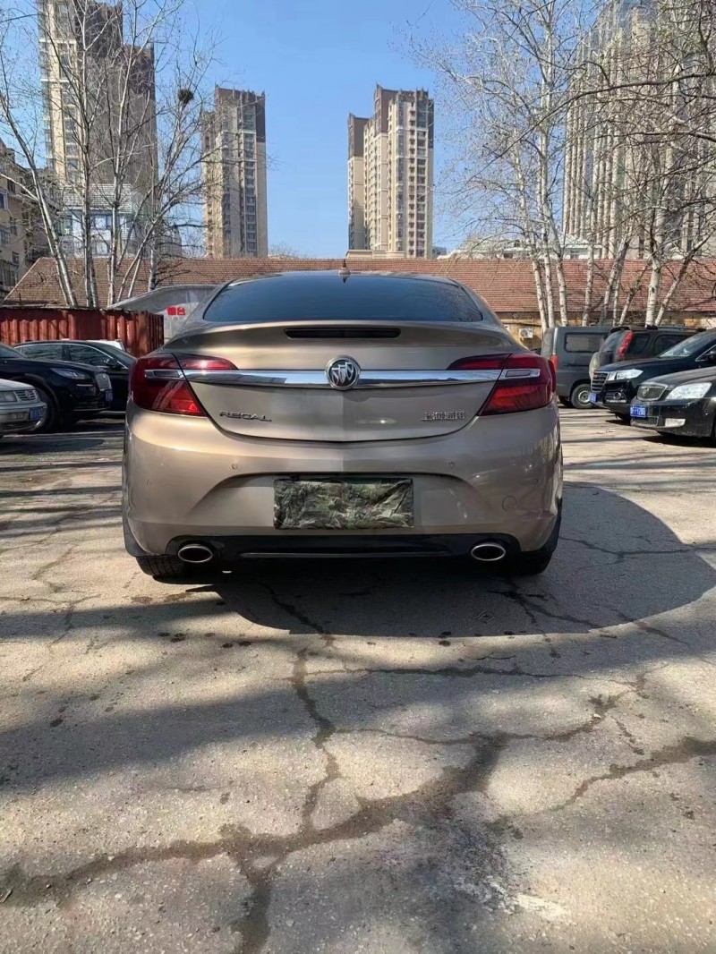 烟台15年别克君威4