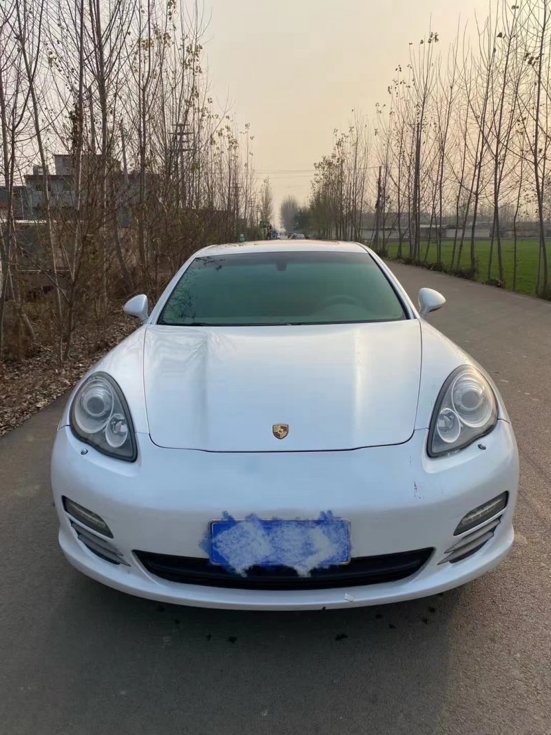 臨沂12年保時捷帕拉梅拉1
