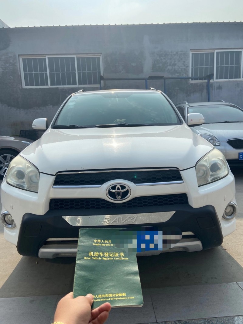 青岛12年丰田RAV41