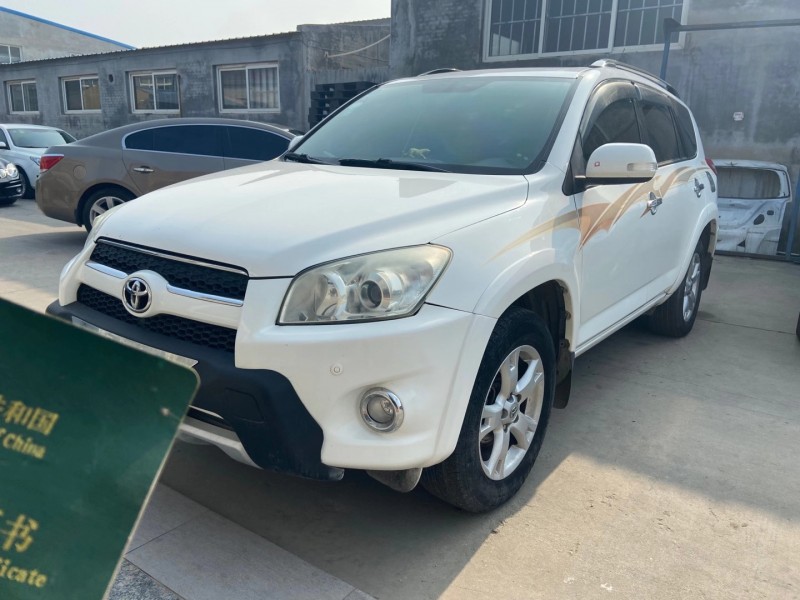 青岛12年丰田RAV48