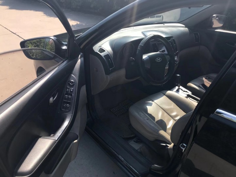 潍坊14年现代悦动4