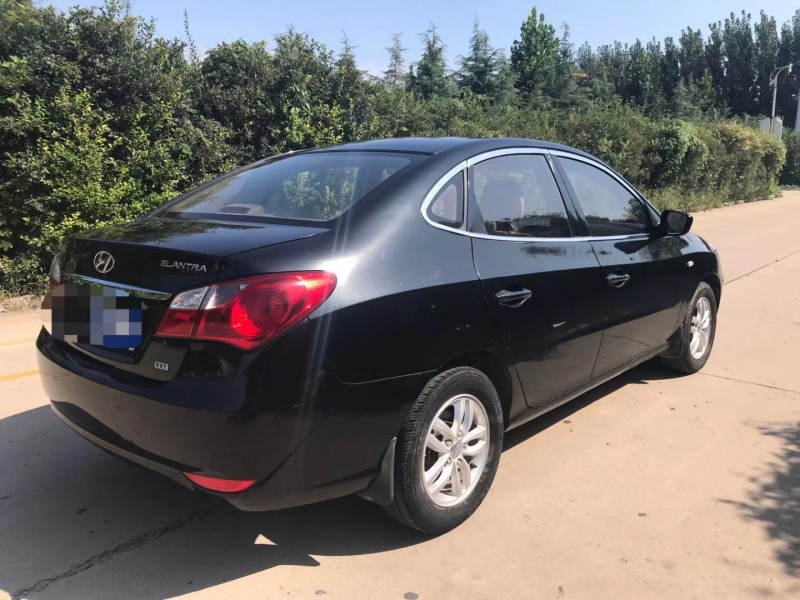 潍坊14年现代悦动6