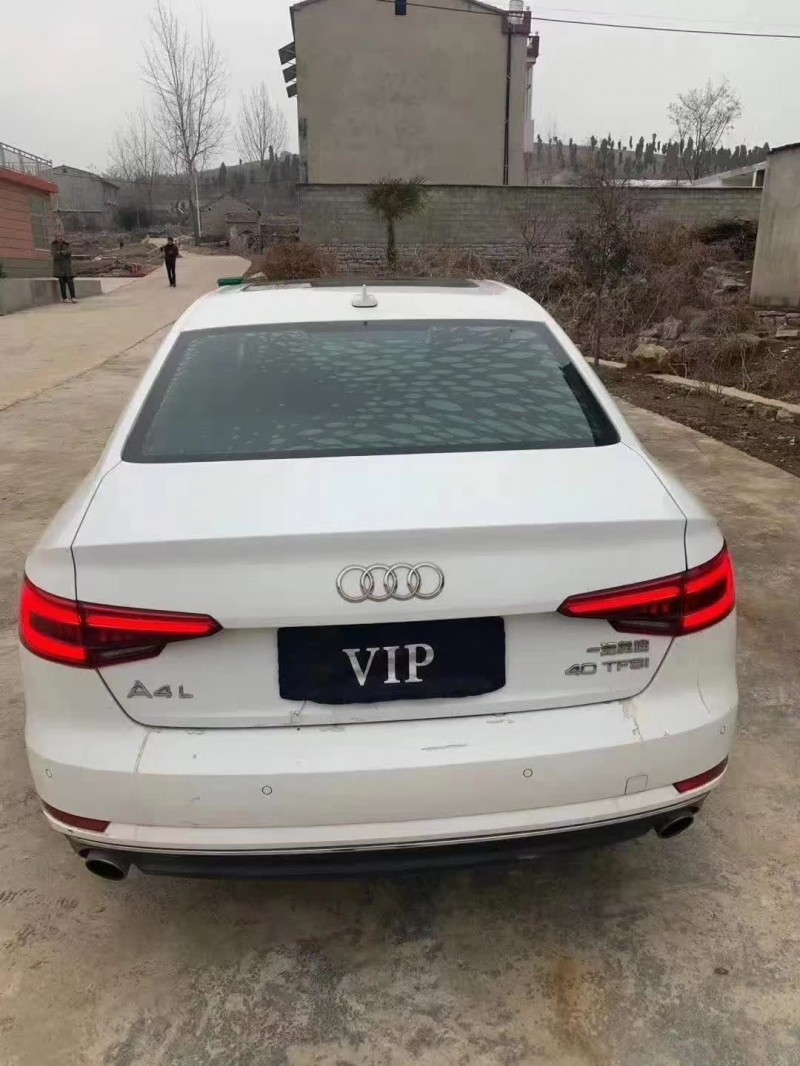 阜陽17年奧迪A4L2