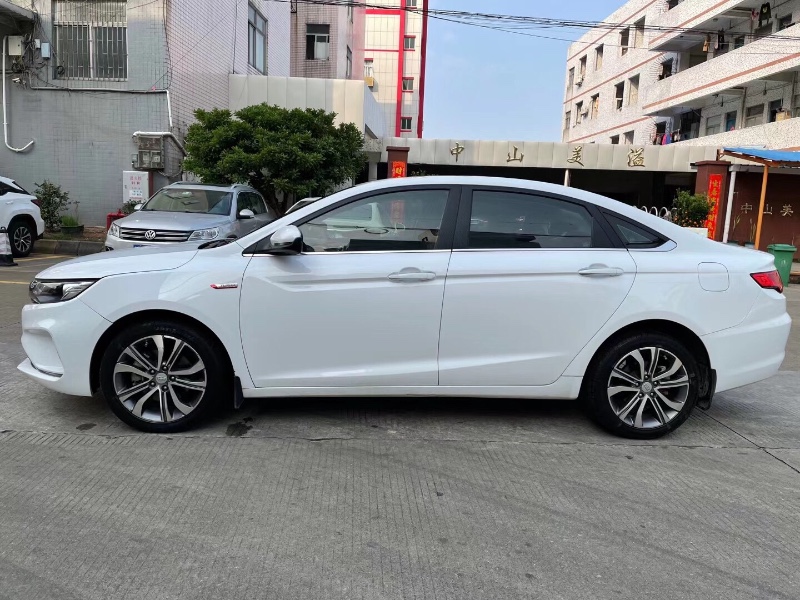 中山18年吉利帝豪GL2