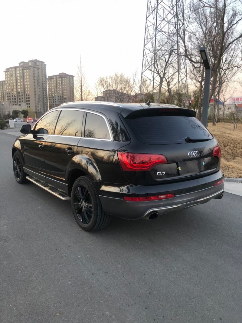 徐州12年奥迪Q76