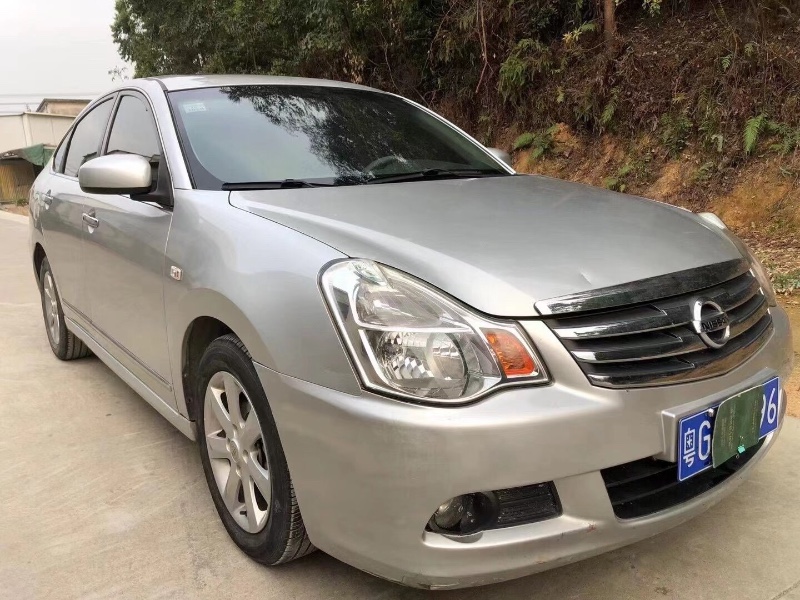 江门10年日产轩逸4