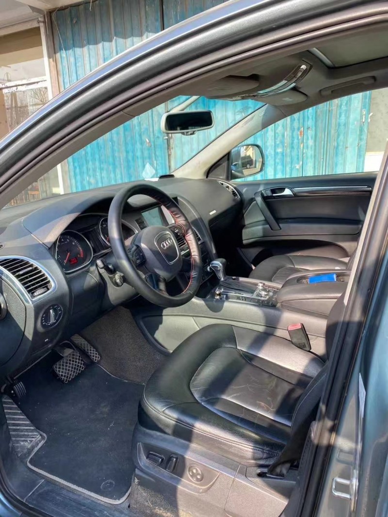 济宁07年奥迪Q73