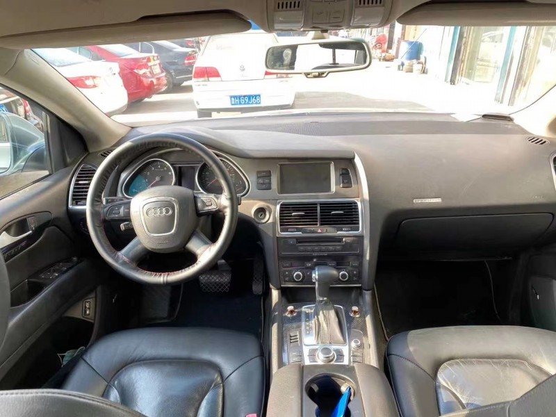 济宁07年奥迪Q74