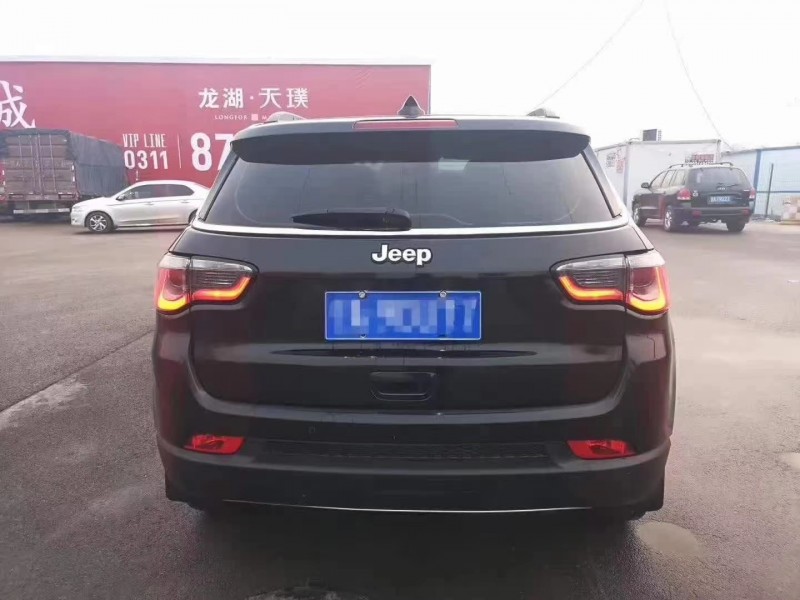 秦皇島17年Jeep指南者8