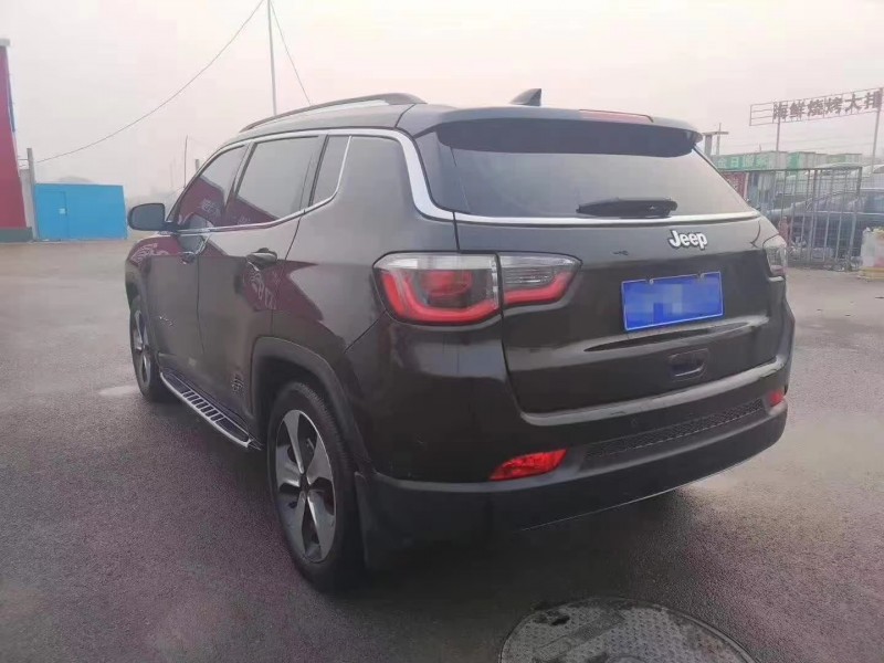 秦皇島17年Jeep指南者9