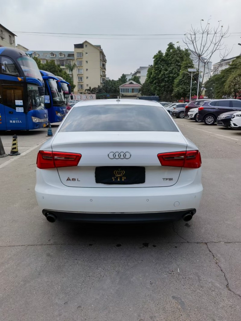 玉林14年奧迪A6L5