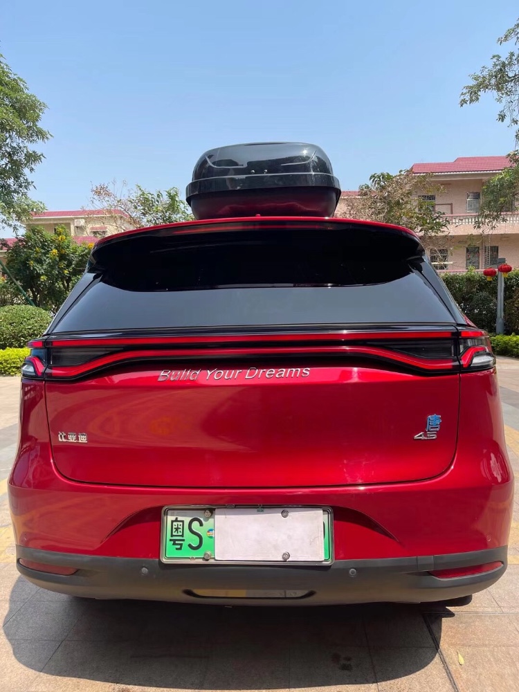 中山19年比亚迪唐2