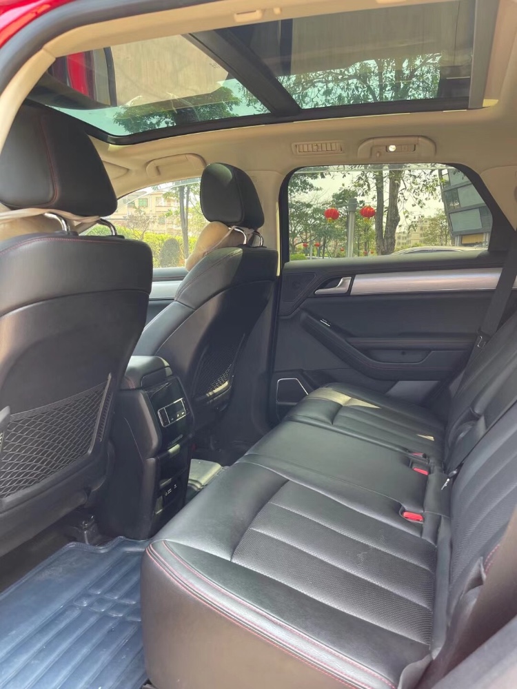 中山19年比亚迪唐7