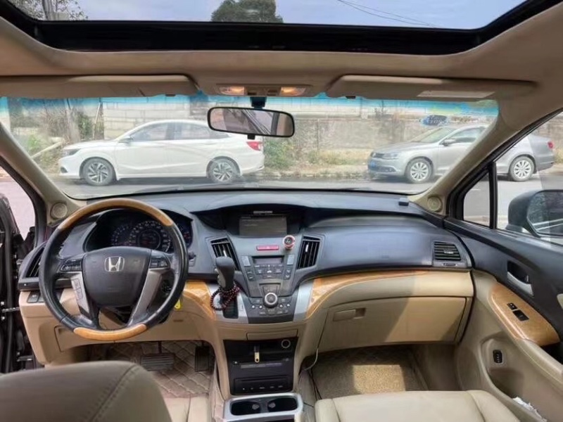 东莞11年本田奥德赛1