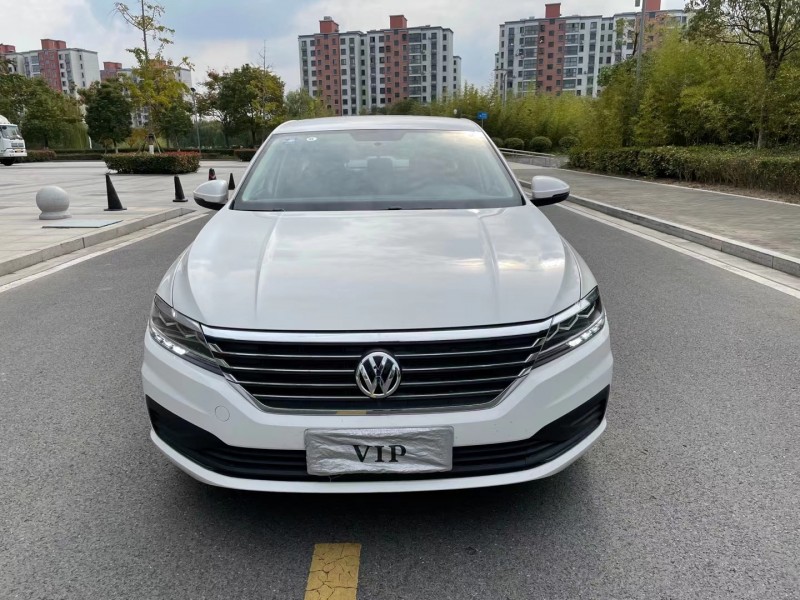 盐城20年大众朗逸5