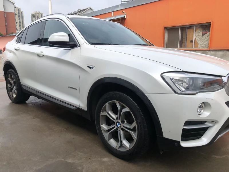 宜昌16年寶馬X46