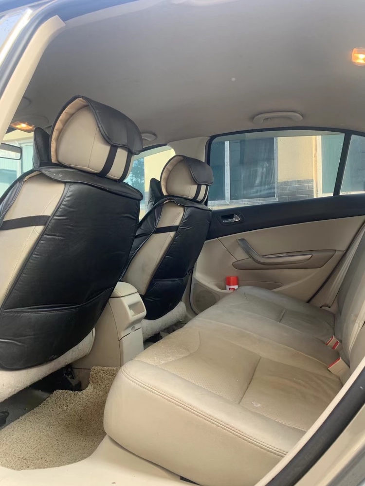 武汉11年标致4085