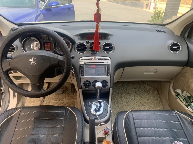 武汉11年标致4086