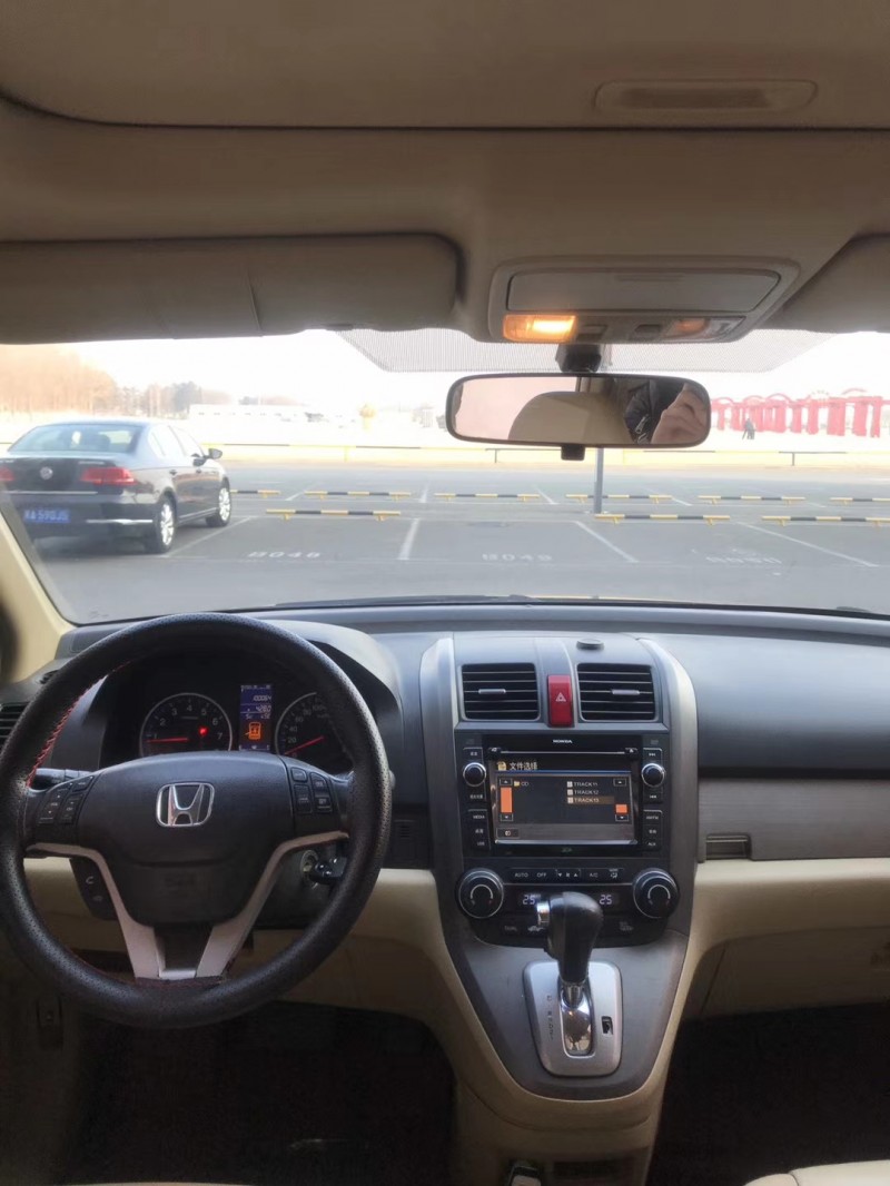 營口11年本田CRV8