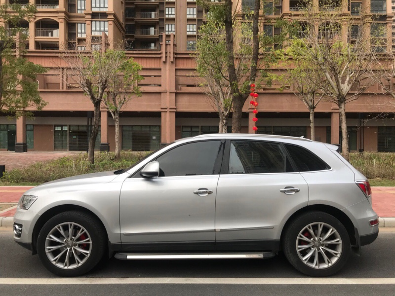 广州11年奥迪Q57