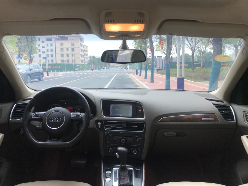广州11年奥迪Q52
