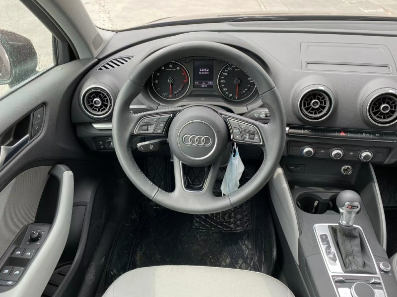 广州20年奥迪A35