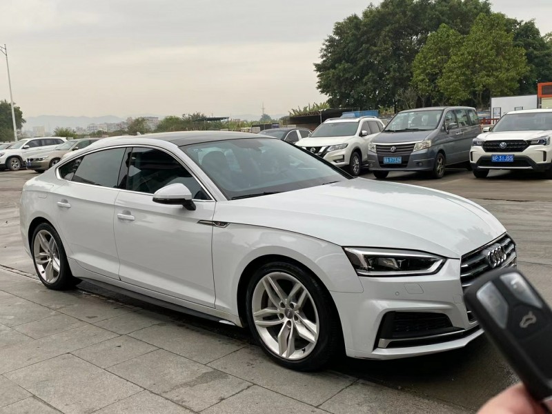 广州17年奥迪A57