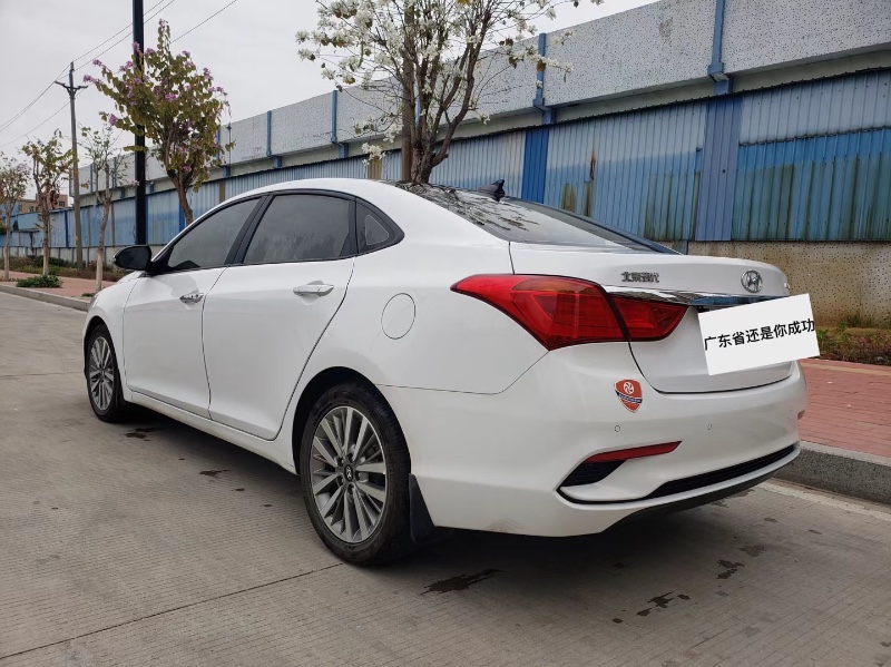 广州19年现代名图1