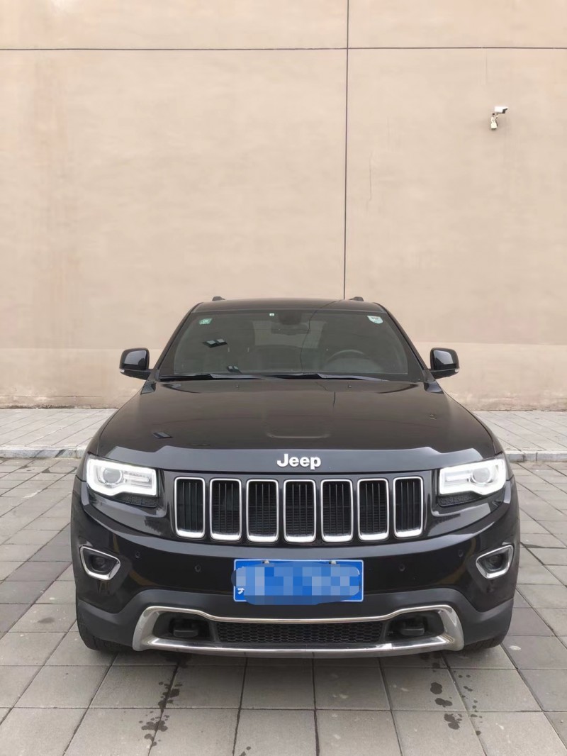 營口15年Jeep大切諾基4
