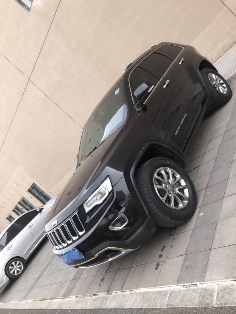 營口15年Jeep大切諾基6