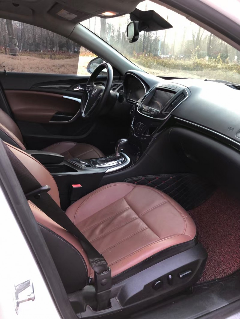 徐州13年别克君威2