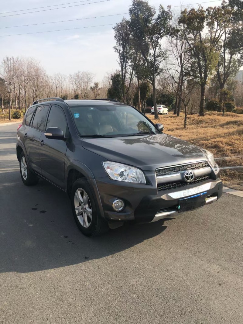 徐州12年丰田RAV4荣放2