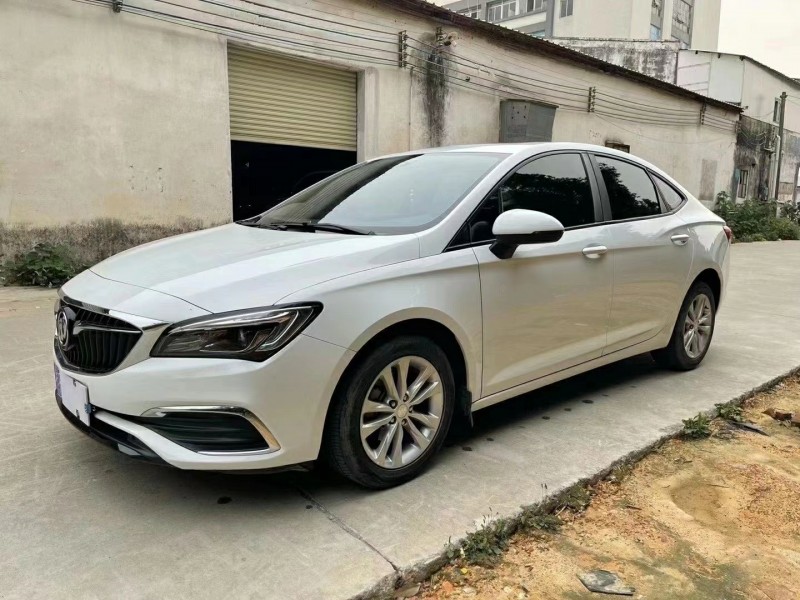 江门19年别克威朗2