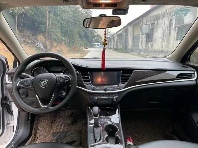 江门19年别克威朗4