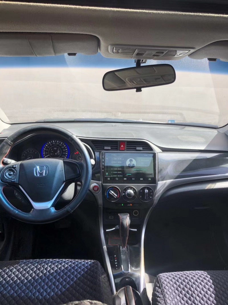 營口14年本田凌派4