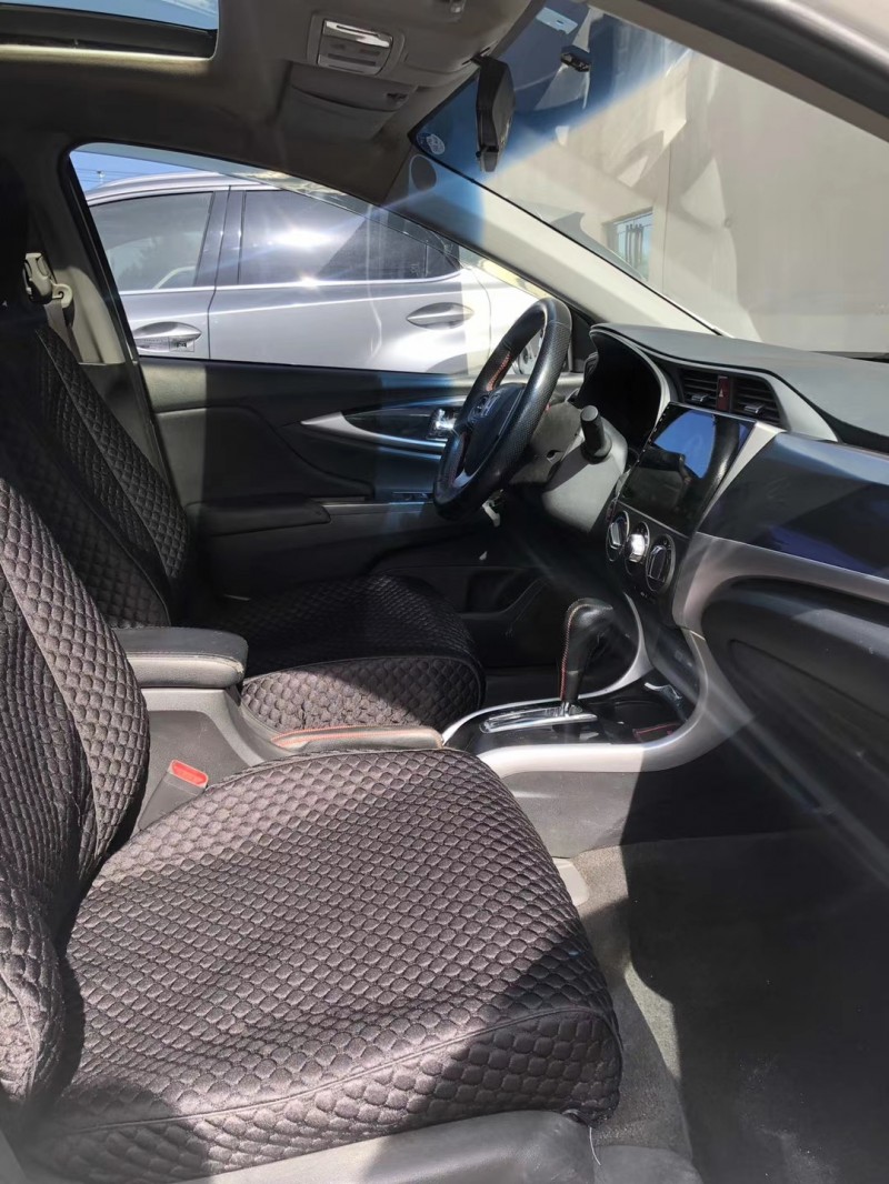 營口14年本田凌派6