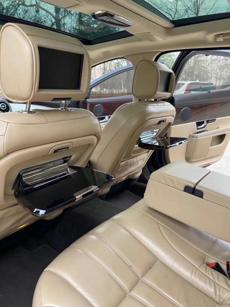 枣庄12年捷豹XJ6