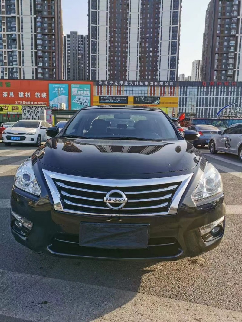 沈陽15年日產天籟1