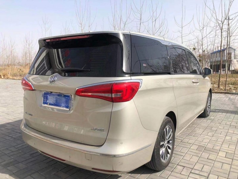 徐州17年别克GL85