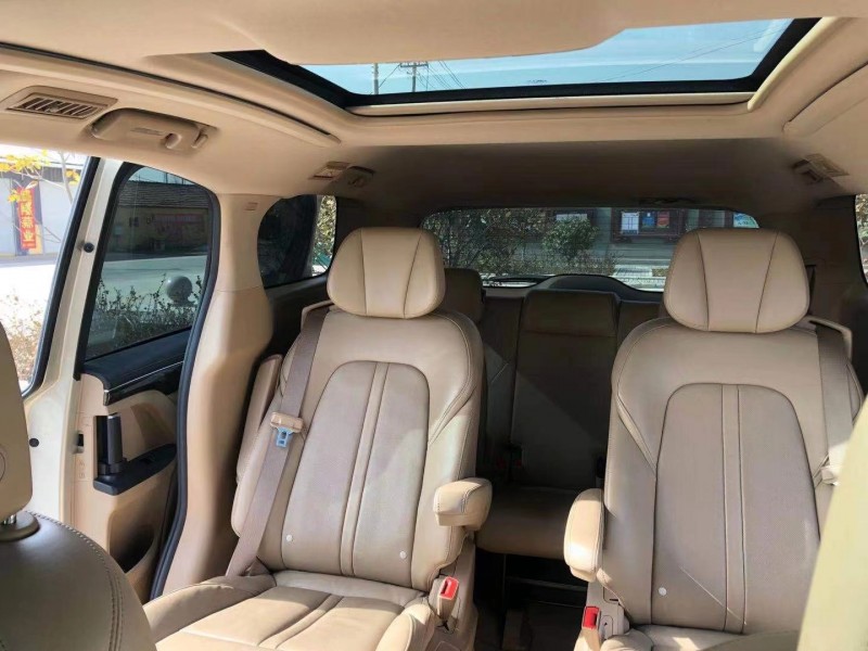 徐州17年别克GL81