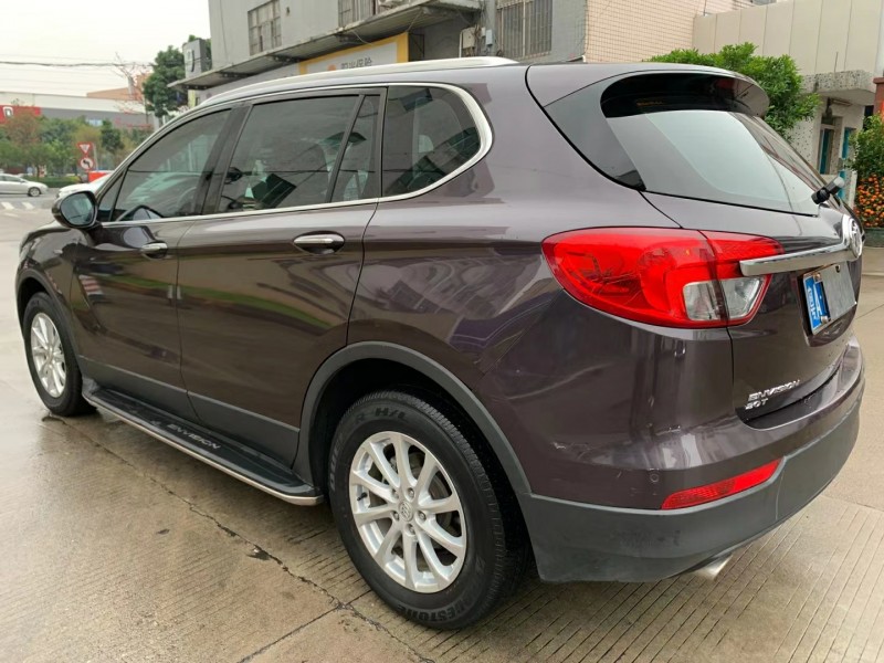 中山17年别克昂科威4