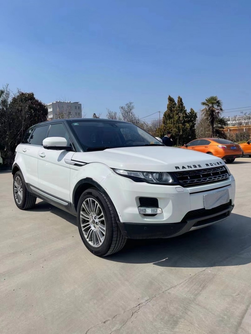 徐州12年路虎极光3