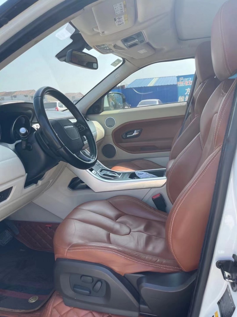 徐州12年路虎极光7